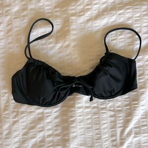 Size small bikini top from xhilaration